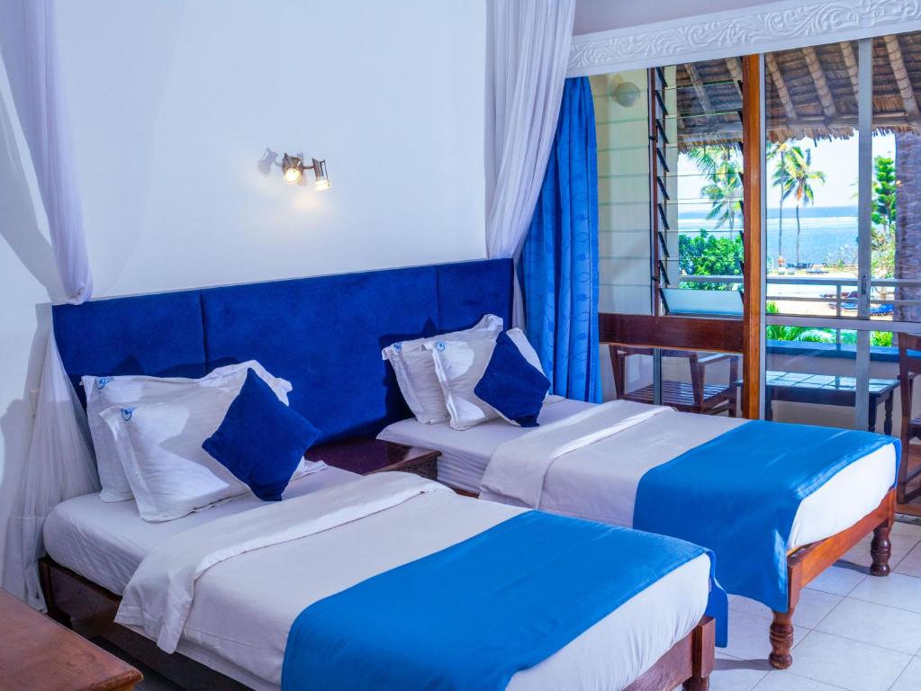 The Reef Hotel Mombasa image 5